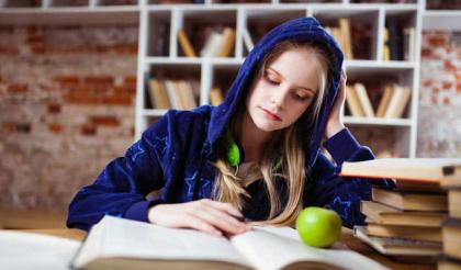 Empowering Students Through Personalized Modern Learning Paths